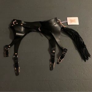🖤savage x fenty garter🖤